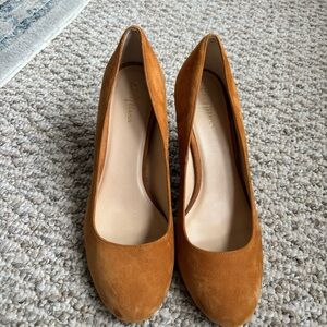 Cole Haan Nike Air tan suede wedge heels.
